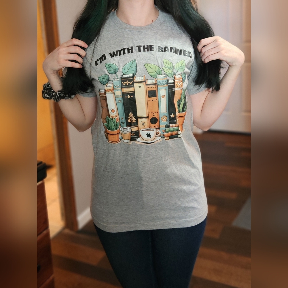 "I'm with the banned" T-shirt